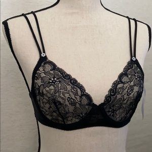 CHRISTIAN DIOR black lace underwire bra